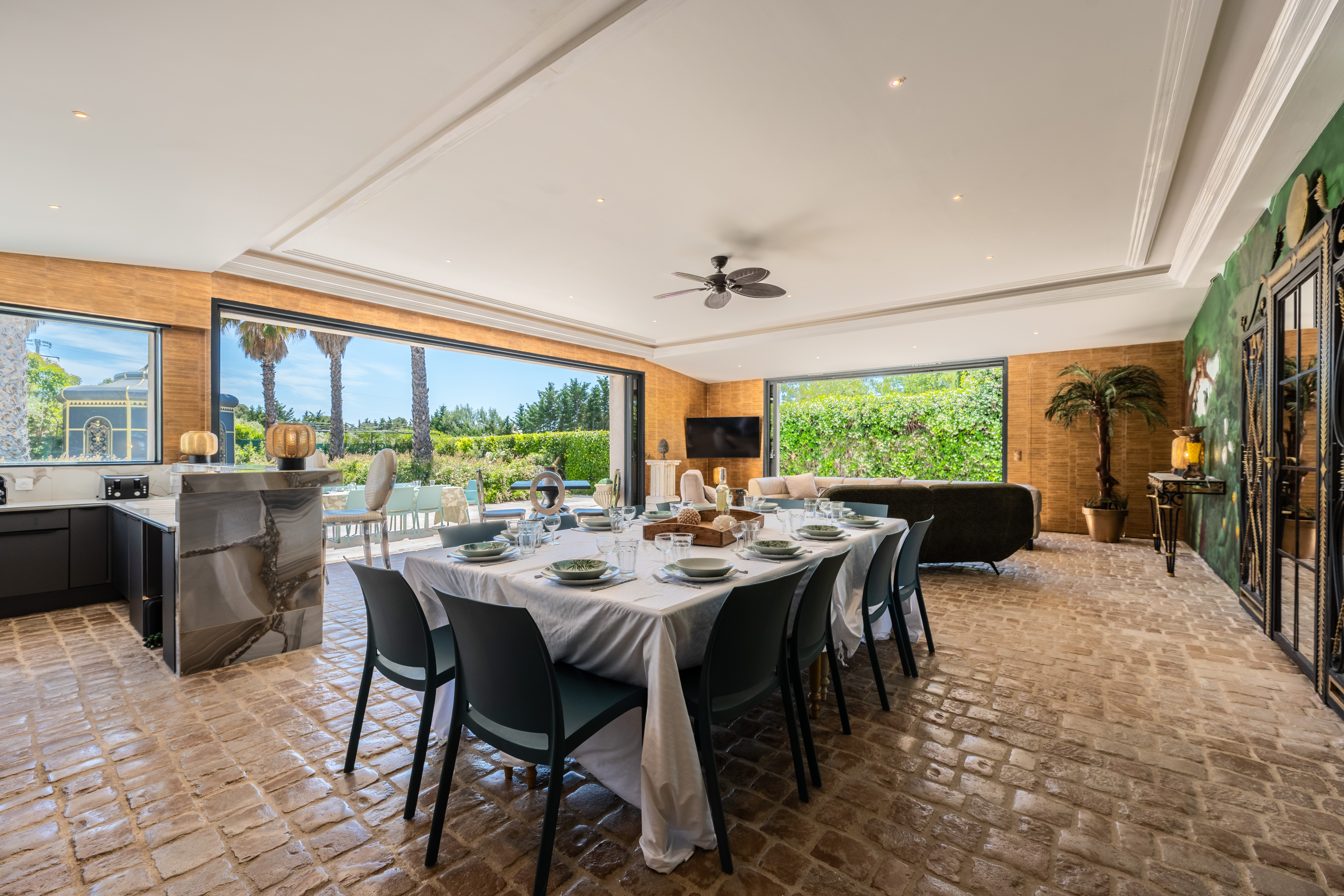 Salon et salle à manger — Villas Fora Provence